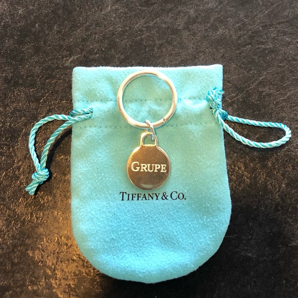 Tiffany & Co. Silver Key & Card Holder - Picture 6 of 8